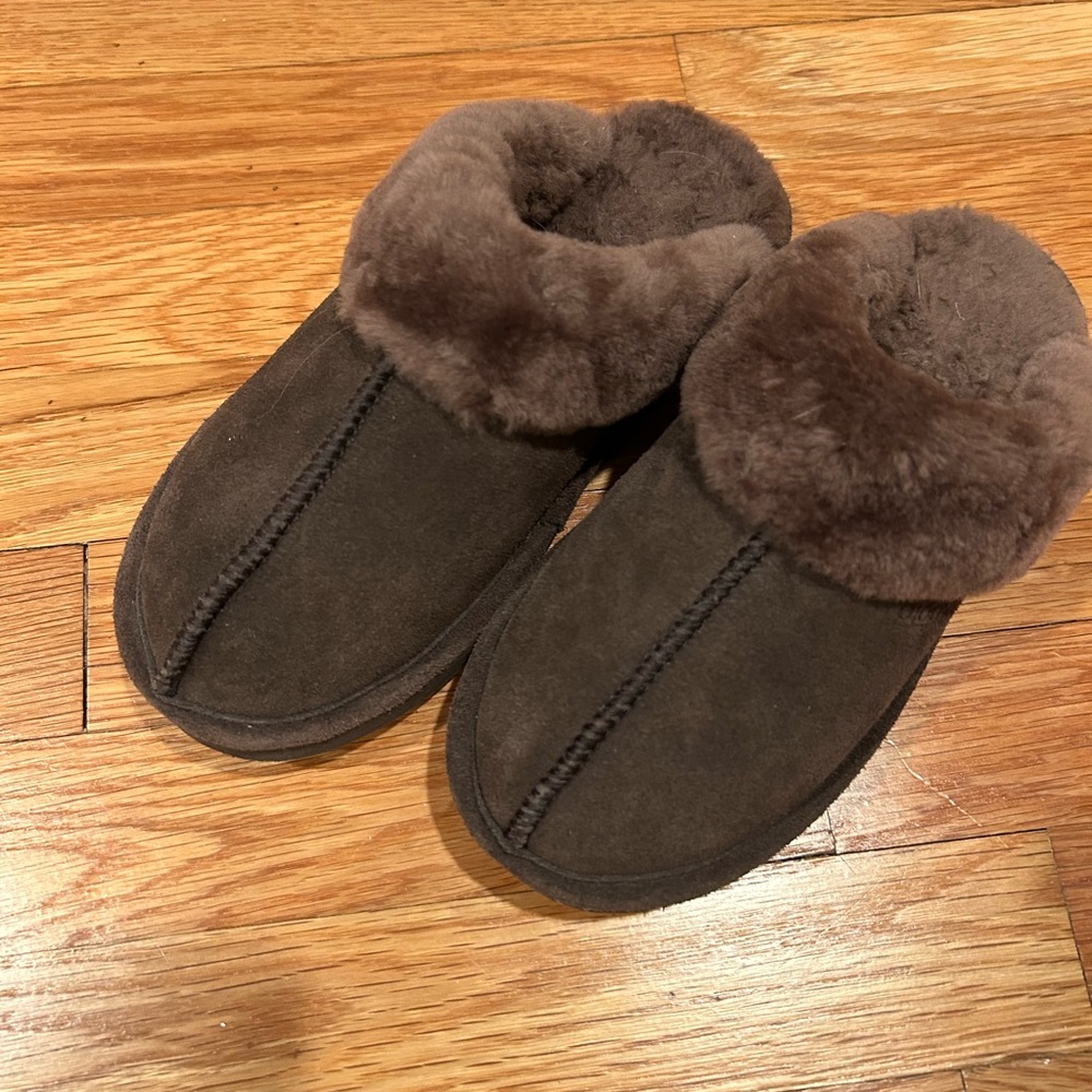 Slippers